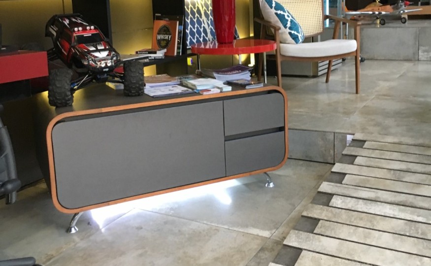 Vantagens de uma mesa bar em sua casa